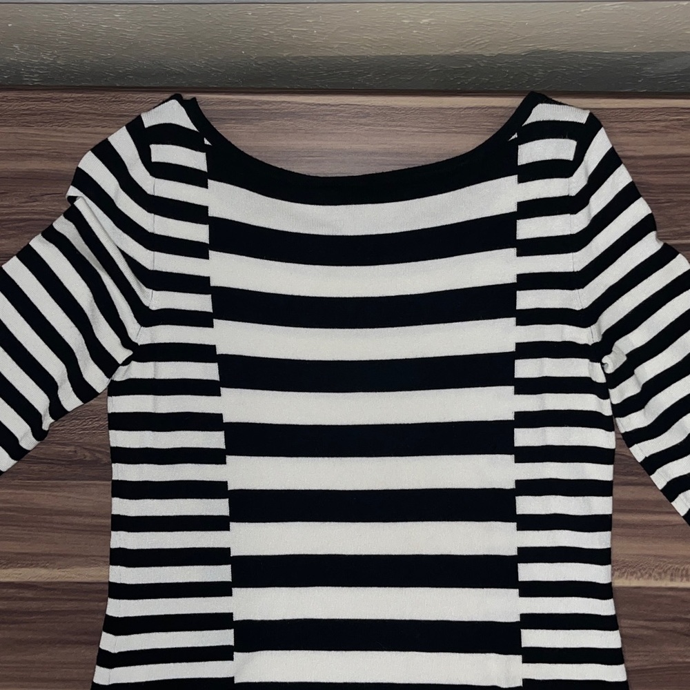 White House Black Market Striped Crew Neck Sweater with 3/4 sleeve - Picture 3 of 13